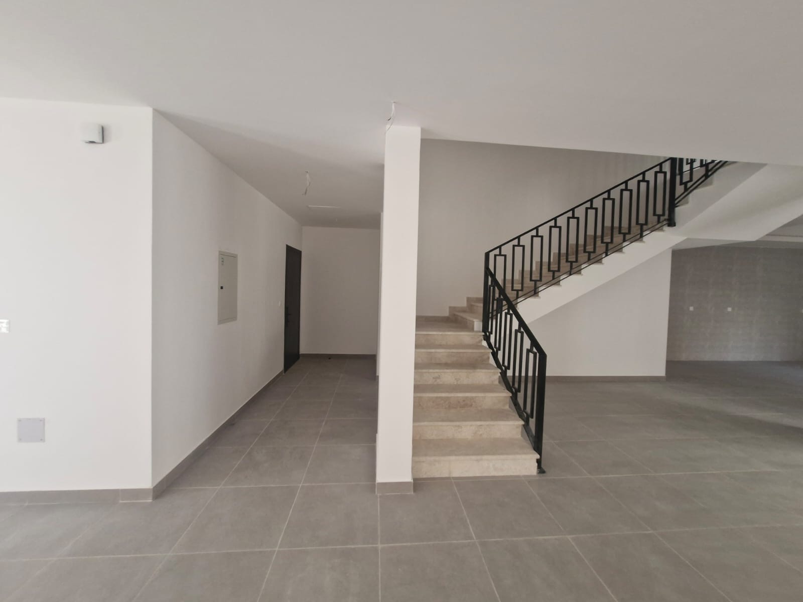 🏡 Tilal Homes Project – Al Narjis District Modern luxury villas ✨ designed to match your refined taste and offer a premium lifestyle 💫